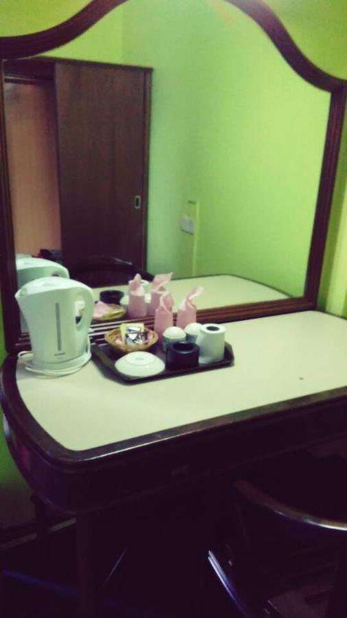 Hotel Ayu Villa Kangar Esterno foto