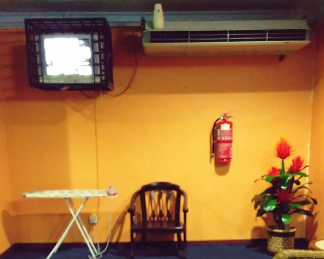 Hotel Ayu Villa Kangar Esterno foto